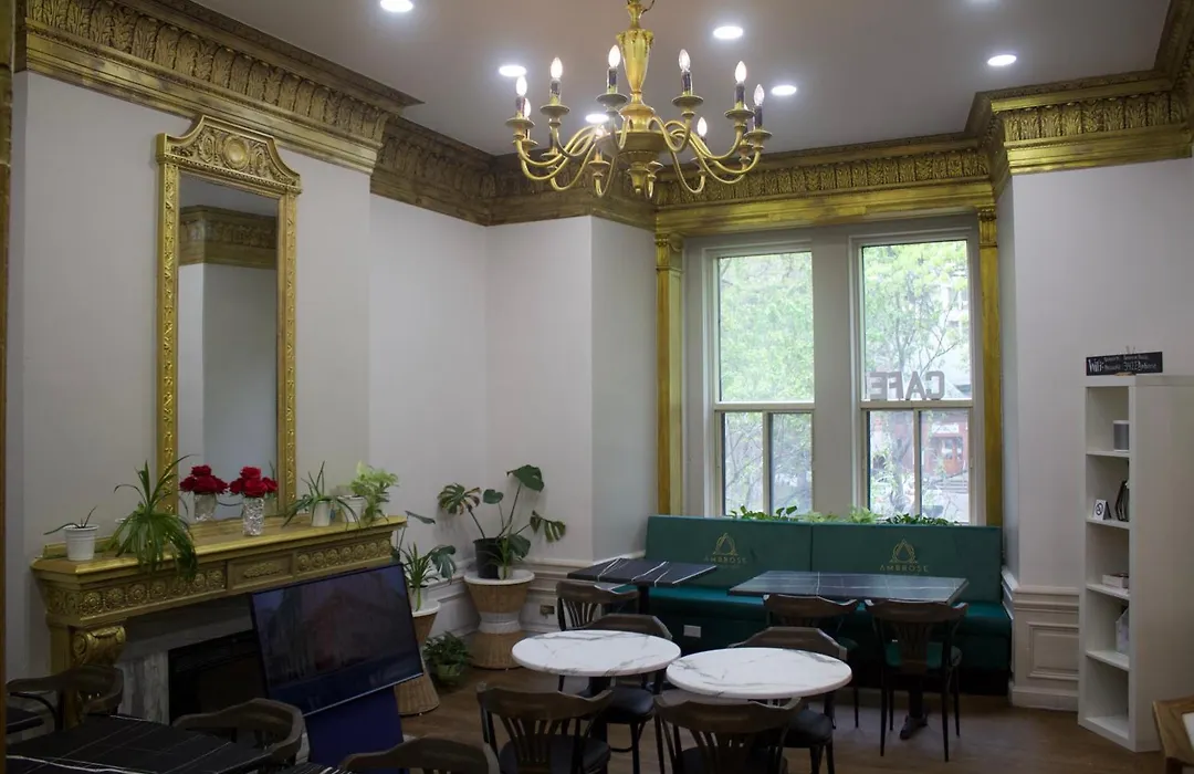 Ambrose House & Cafe - Self Check-In Guesthouse-1